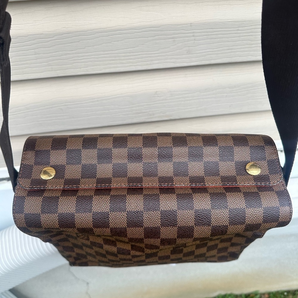 Pre-Love Louis Vuitton Damier Brown Checkered unisex Crossbody Bag - Picture 6 of 16